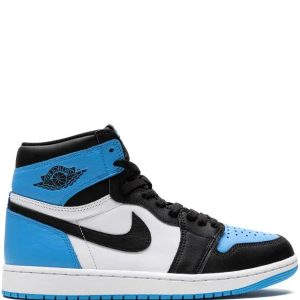 Air Jordan Retro 1 UNC